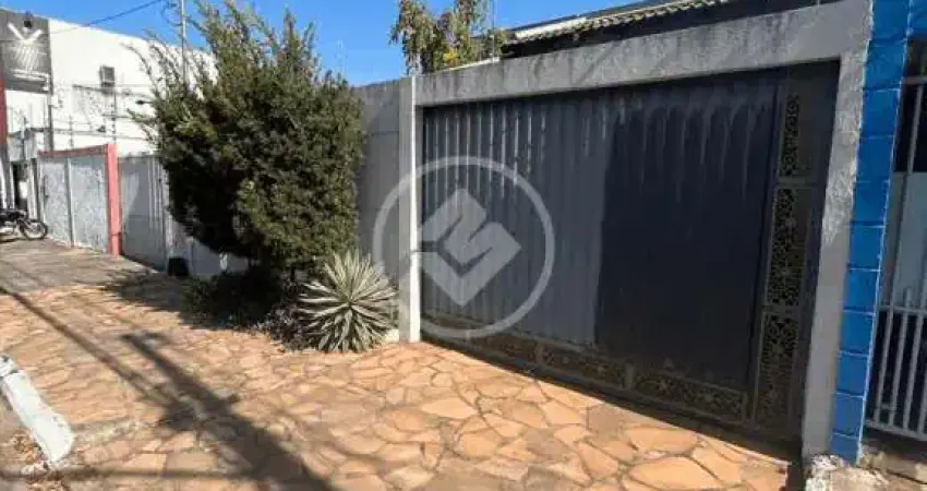 Casa  na região do jardim imperial com 3 quartos, piscina,  churrasqueira. codigo: 31783