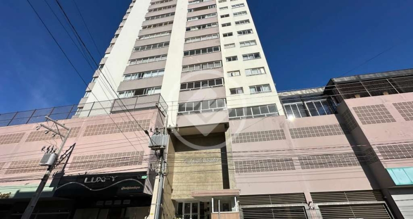 EDIFÍCIO SALVADOR - 2 SUÍTES, 1 QUARTO, SALA AMPLA COM SACADA INTEGRADA E CHURRASQUEIRA, COZINHA COM DESPENSA, BANHEIRO SOCIAL, 2 GARAGENS. codigo: 127681