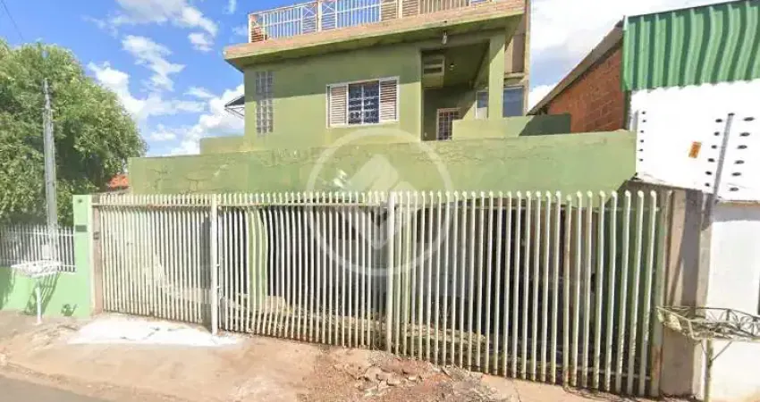 Vende-se sobrado no bairro santa isabel - 3 suítes - 219m² - várzea grande mt - valor: r$ 345.000,00 codigo: 98374