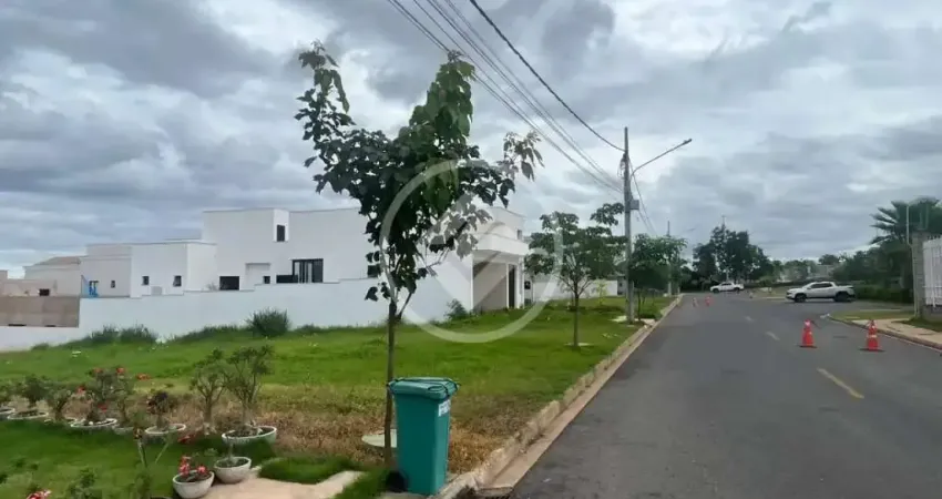 Terreno condomínio belvedere 2, localização privilegiada, primeira rua do condomínio, sem vizinhos de frente. codigo: 154551