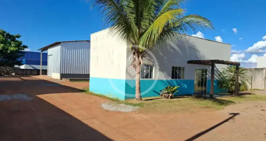 Barracão/galpão para locação em sorriso. área 2000 m² e 450 m² construído. 3 salas, cozinha e 5 banheiros. codigo: 153757
