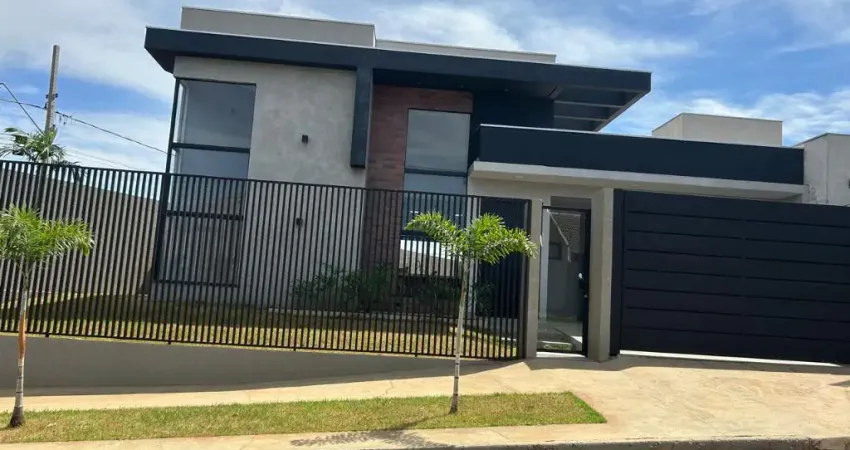 Casa com 3 quartos à venda no Jardim Munique, Maringá 
