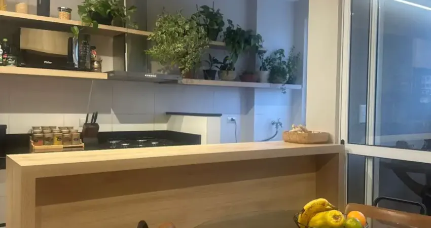 Lindo Loft  - 2 Quadras - AV: Cerro Azul- Todos Móveis