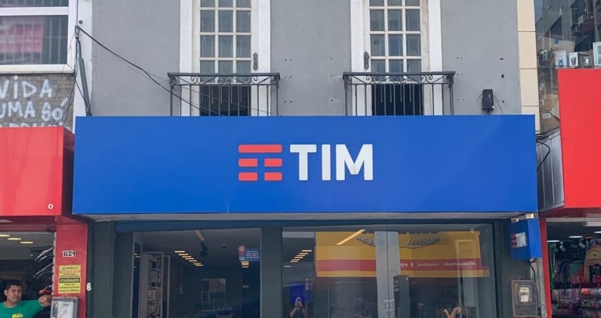 Ponto comercial para alugar na Avenida Rui Barbosa, 627, Centro, Macaé