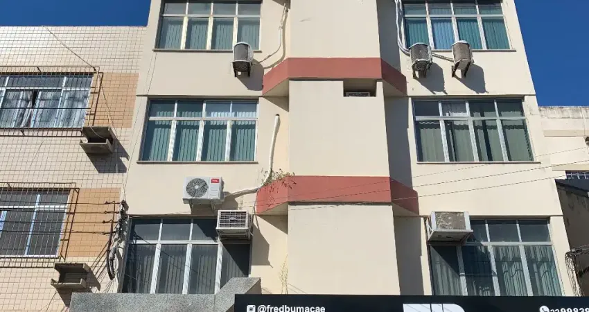 Sala comercial com 1 sala para alugar na Rua Conde de Araruama, 139, Centro, Macaé