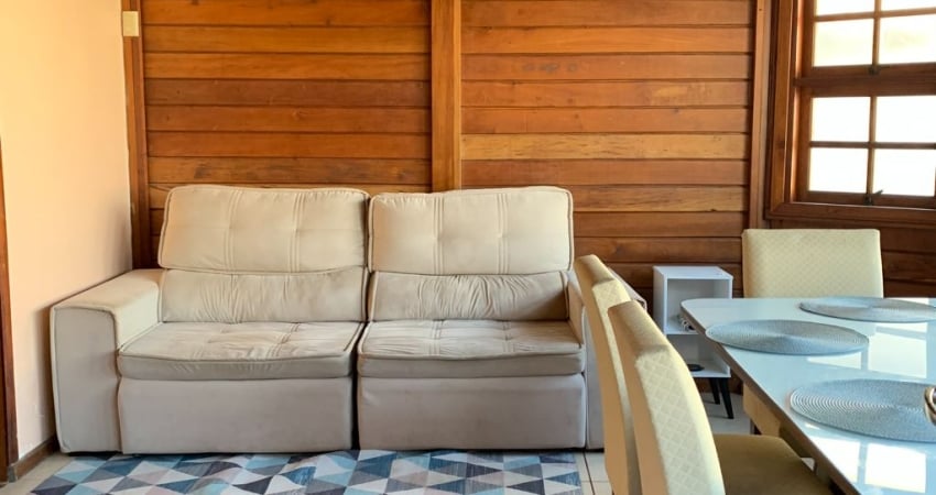 Alugo chale mobiliado Praia Campista 1 qto, sala, coz, banh, area , quintal,