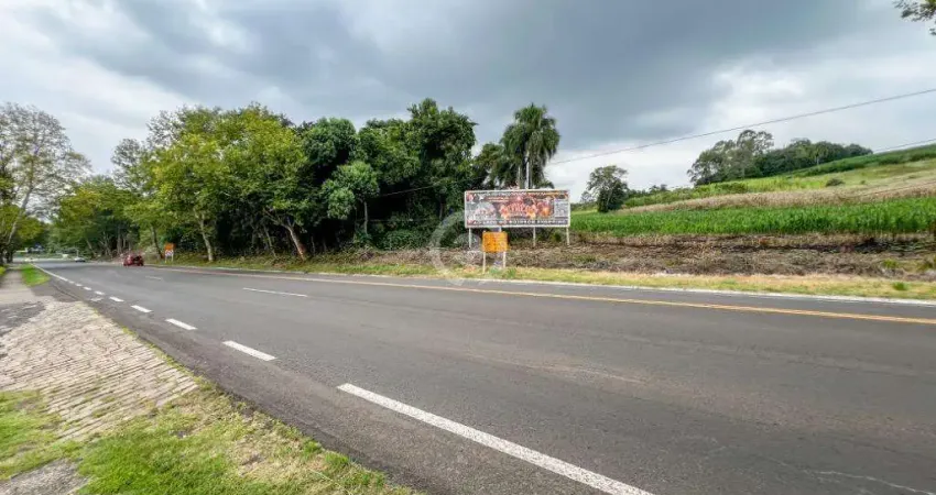 Terreno à venda em Dois Irmãos, Centro, com 25102 m²