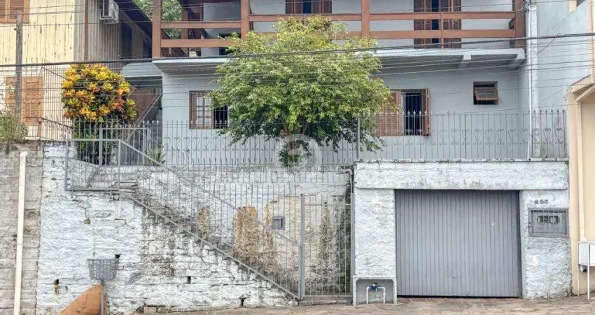 Casa à venda em Novo Hamburgo, Rincão, com 3 quartos, com 230 m²