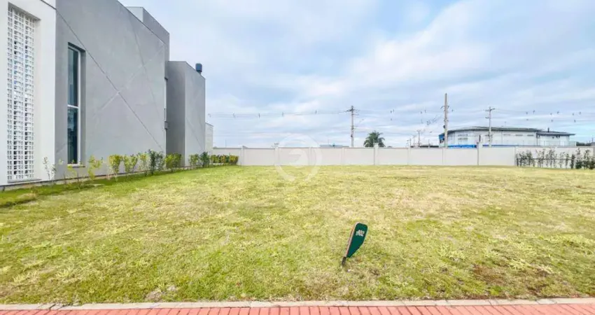 Terreno à venda em Portão, Centro, com 400.79 m², Nelsi Haas