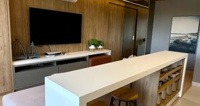 Lindo apartamento na zona 3 mobiliado e decorado! pronto para morar!