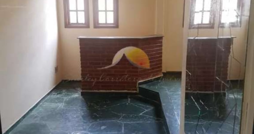 VENDE-SE CASA PRÓXIMA AO COLÉGIO DAS IRMÃS - CA1097