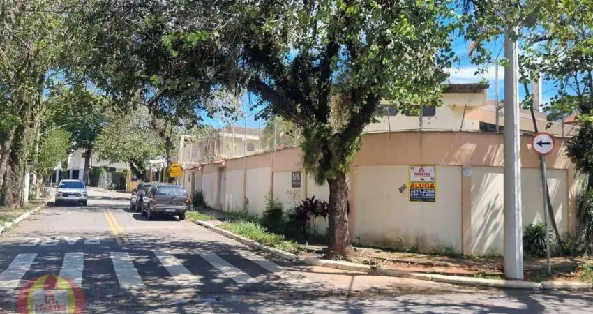 Sobrado com 3 dormitórios para alugar por R$ 10.000,00/mês - Interlagos - São Paulo/SP