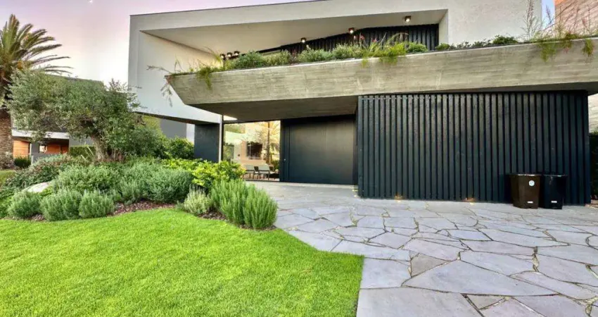 Casa em condomínio fechado com 5 quartos à venda na Rua Rio Biqui, E-105, Centro, Xangri-Lá