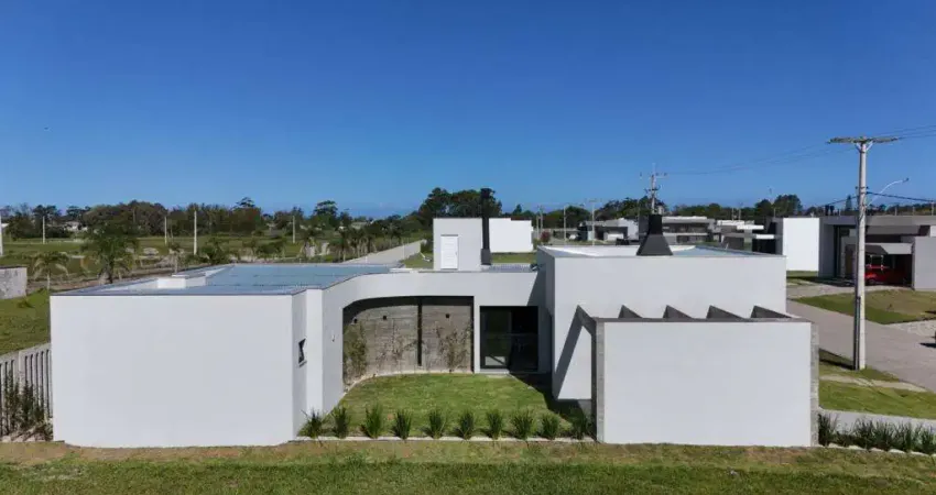 Casa em condomínio fechado com 4 quartos à venda na Rua -, Arroio Teixeira, Capão da Canoa