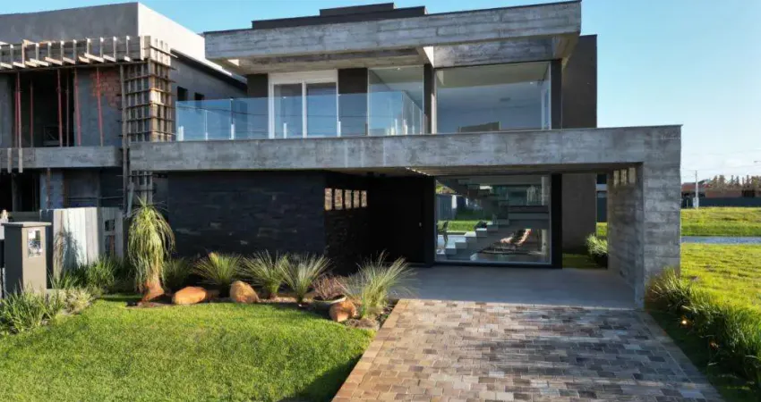 Casa em condomínio fechado com 4 quartos à venda na Rua Rio Camisas, 101, Centro, Xangri-Lá