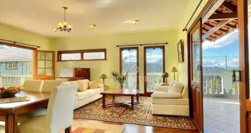 Casa com 3 dormitórios à venda, 344 m² por R$ 1.500.000,00 - Golfe - Teresópolis/RJ