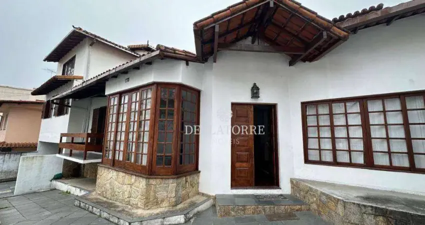 Casa, ponto comercial, na várzea, aceita permuta, 5 quartos, 262 m² - venda r$ 1.800.000 - aluguel r$ 11.296/mês - teresópolis/rj