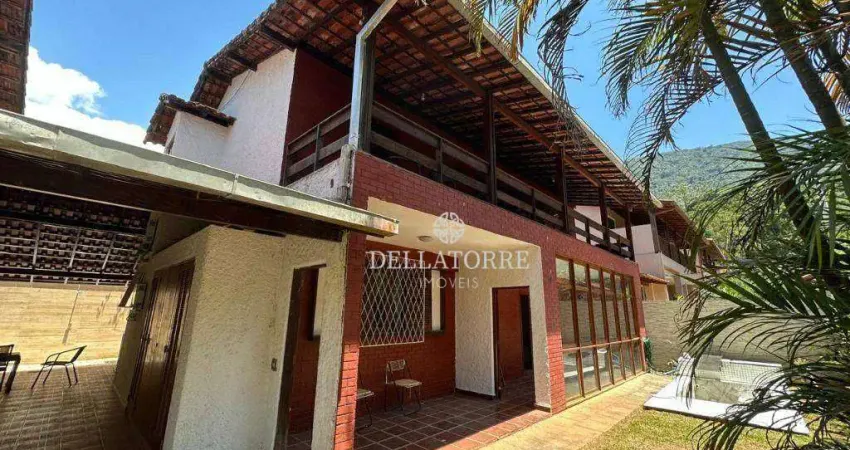 Casa em condomínio fechado com 5 quartos para alugar na Rua Afonso Arinos, Carlos Guinle, Teresópolis