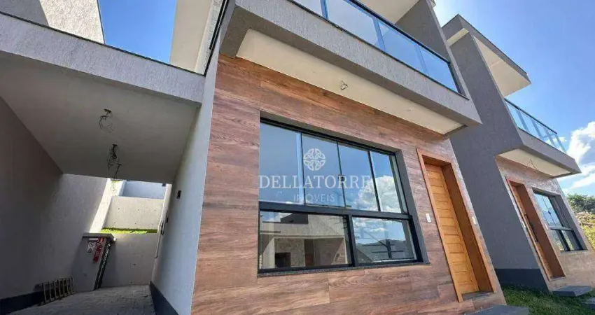 Casa com 3 dormitórios à venda, 138 m² por R$ 900.000,00 - Golfe - Teresópolis/RJ