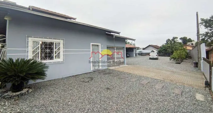 Casa com 4 quartos à venda no Jarivatuba, Joinville 