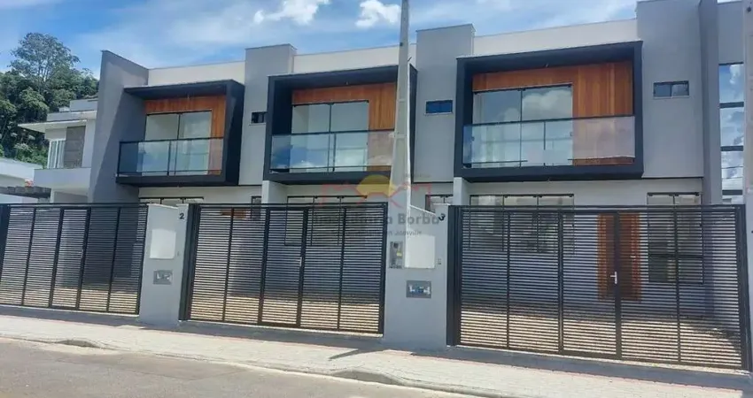 Casa com 3 quartos à venda no Bom Retiro, Joinville