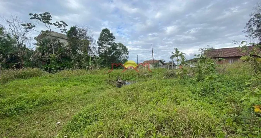 Amplo Terreno com Área Total de 2.345 Metros