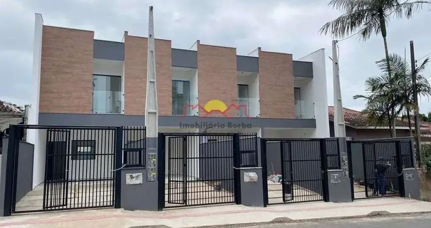 Casa com 3 quartos à venda no Iririú, Joinville 