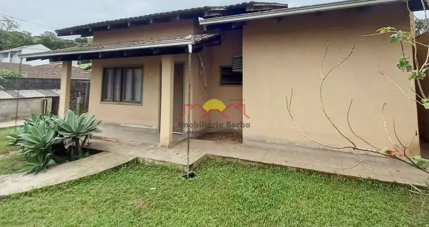 Casa com 4 quartos à venda no São Marcos, Joinville 