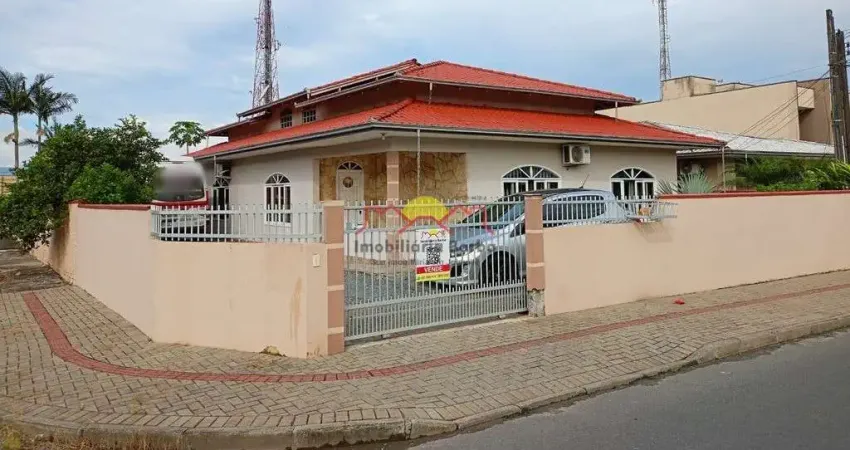 Casa com 4 quartos à venda no Aventureiro, Joinville 
