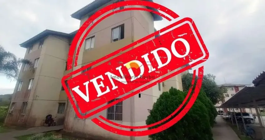 Apartamento com 02 Quartos na Zona Sul