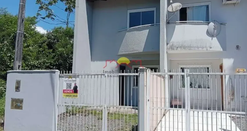 Casa com 2 quartos à venda no Espinheiros, Joinville 