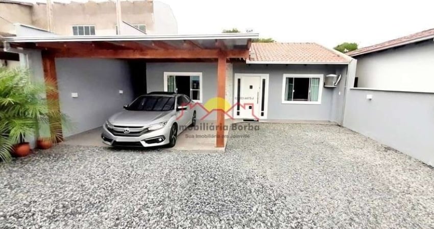 Casa com 03 Quartos