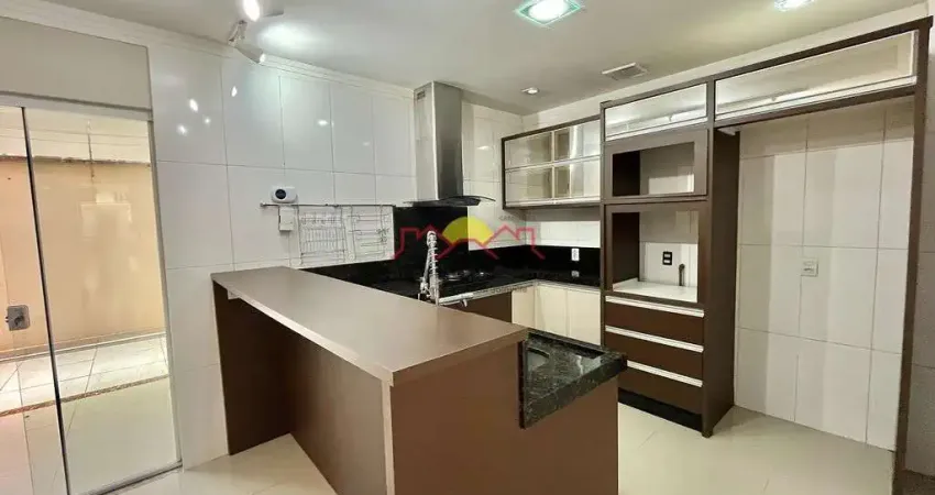 Casa com 3 quartos à venda no Floresta, Joinville 