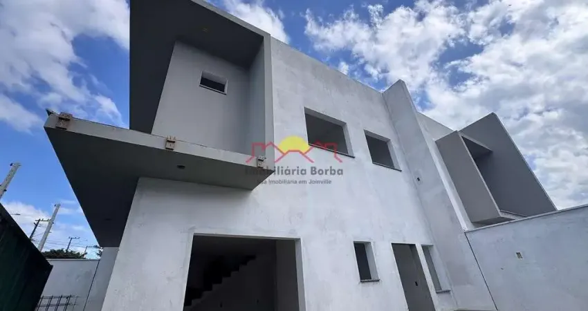 Casa com 3 quartos à venda no Petrópolis, Joinville 