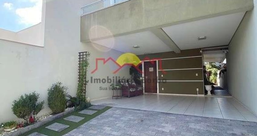 Casa Averbada no Centro de Pirabeiraba