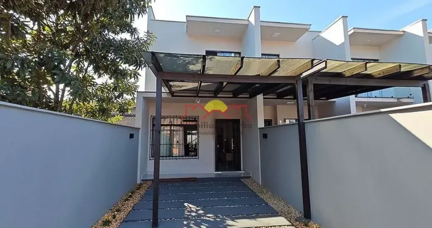 Sobrado Geminado com Suíte no Boa Vista