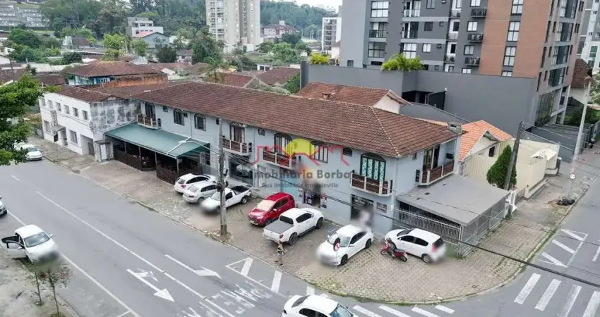 Casa comercial à venda no Anita Garibaldi, Joinville 
