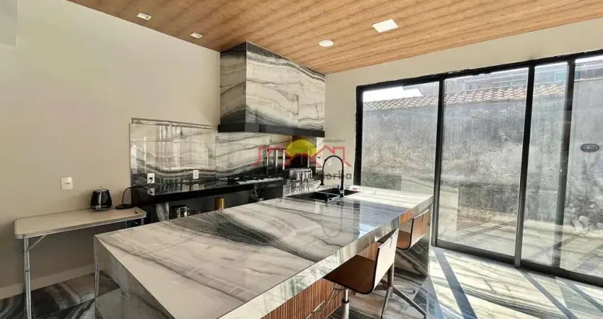Casa com 4 quartos à venda no Comasa, Joinville 