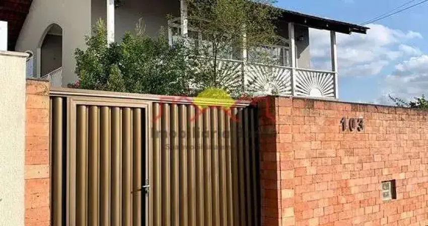 Casa com 4 quartos para alugar no Boehmerwald, Joinville 