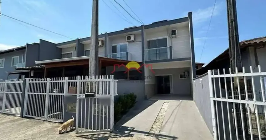 Casa com 3 quartos à venda no Comasa, Joinville
