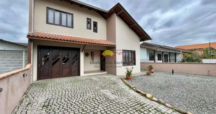 Casa com 3 quartos à venda no Petrópolis, Joinville 