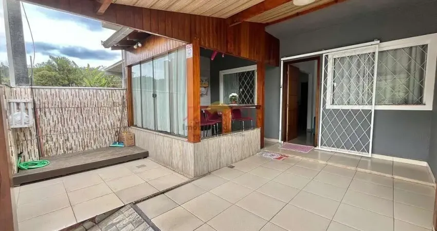 Casa com 3 quartos à venda no Parque Guarani, Joinville