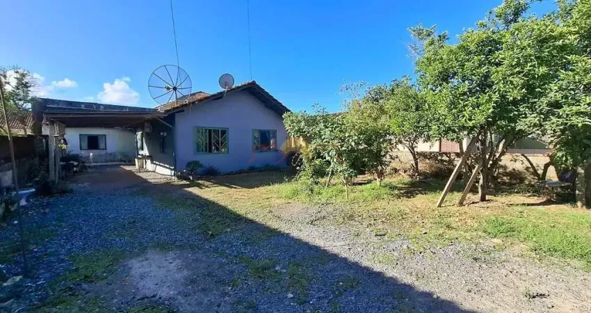 Terreno à venda no Paranaguamirim, Joinville