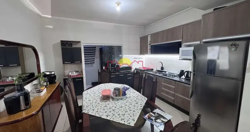 Casa com 2 quartos à venda no Petrópolis, Joinville 