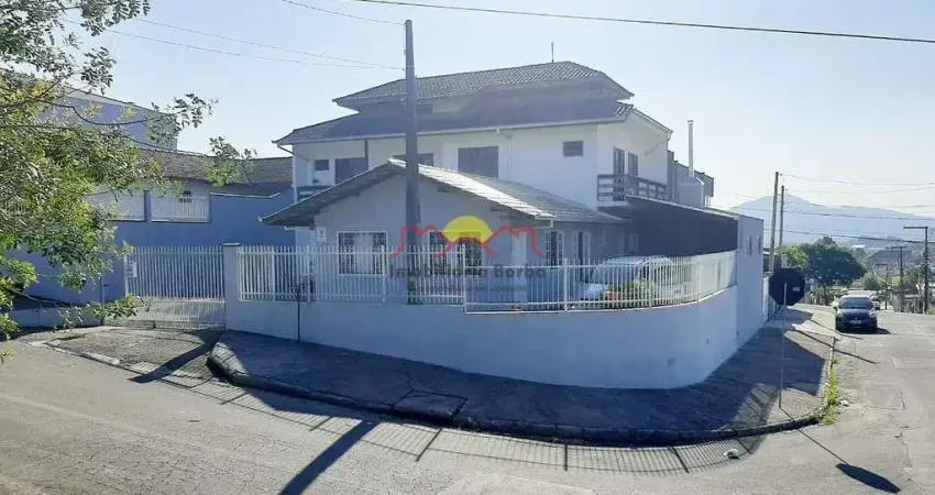 Casa com 2 quartos à venda no Adhemar Garcia, Joinville