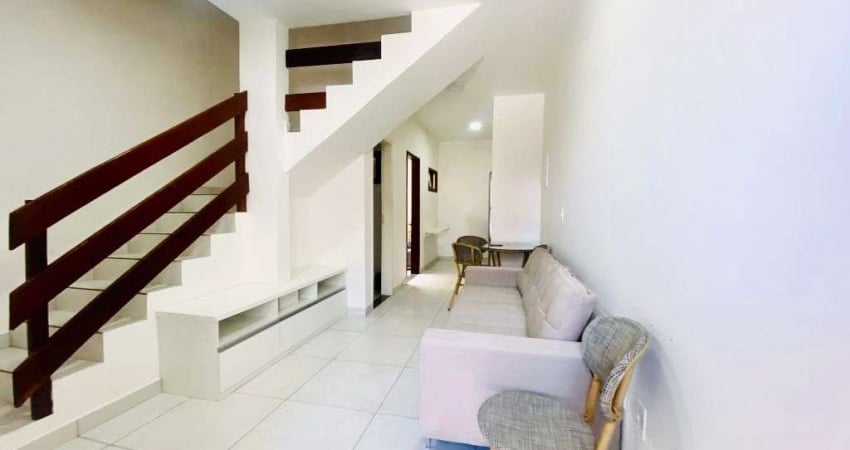 Casa duplex com 2 quartos, sendo localizado em Marechal Deodoro