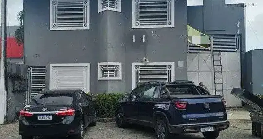 Ponto Comercial no Bairro da Santa Lúcia - Á 200m do Shopping Pátio (424m²)