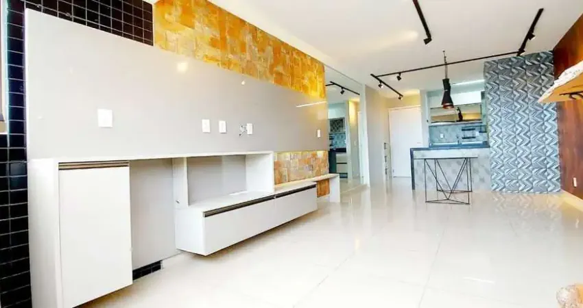 Apartamento com 3 quartos sendo 1 suíte no Bairro Farol - 78m²