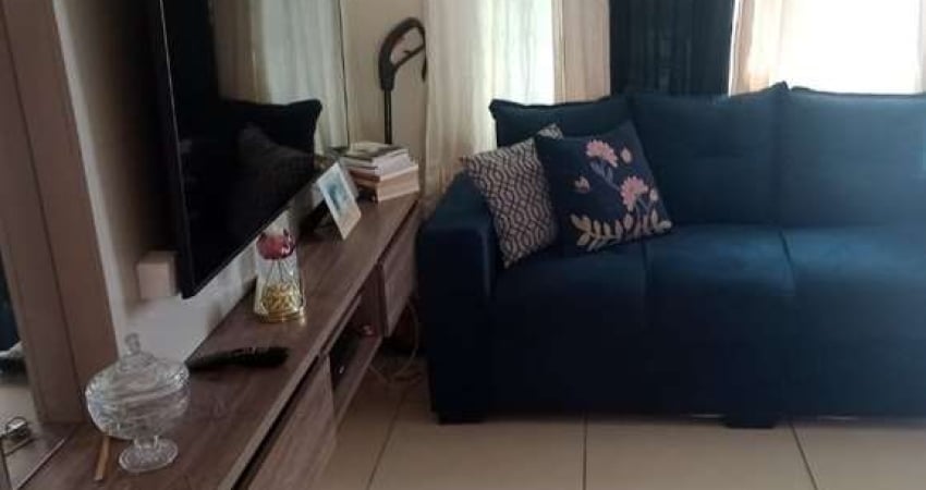 Casa com 2 dormitórios em Condomínio Fechado na Cidade Universitária - 50m²