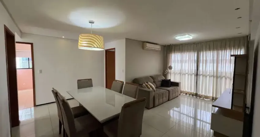 Apartamento com 3 dormitórios sendo 2 suítes uma delas com closet na Jatiúca - 98m²